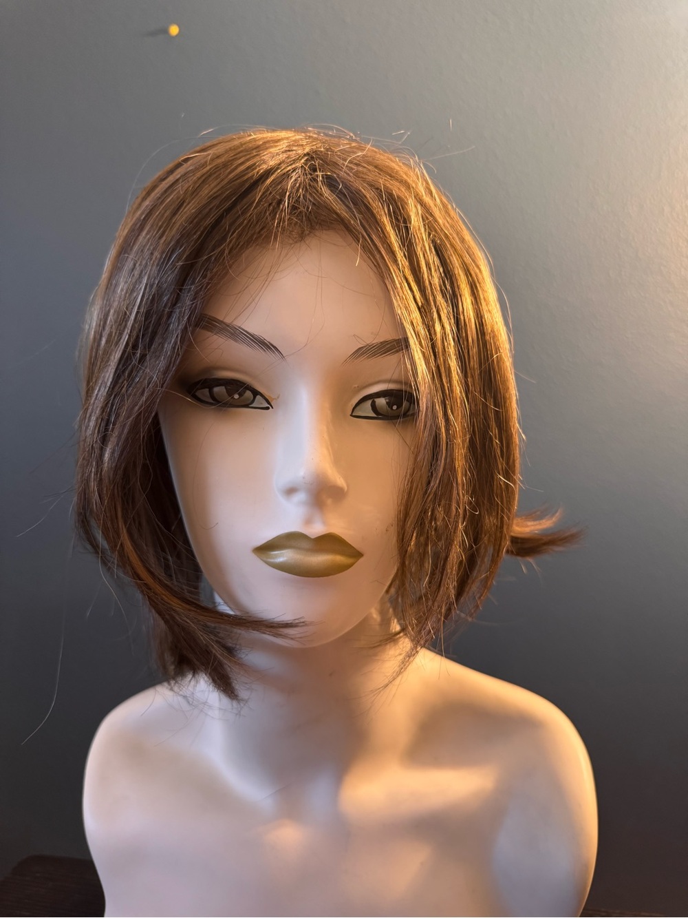 Women’s Short Layered Wig - Marble Brown WBP-1003-Rachael
